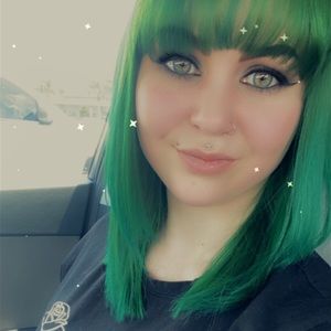 Meet your Posher, Kaitlyn